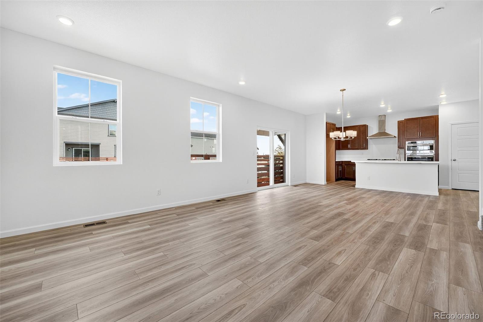 MLS Image #5 for 23752 e 33rd place,aurora, Colorado