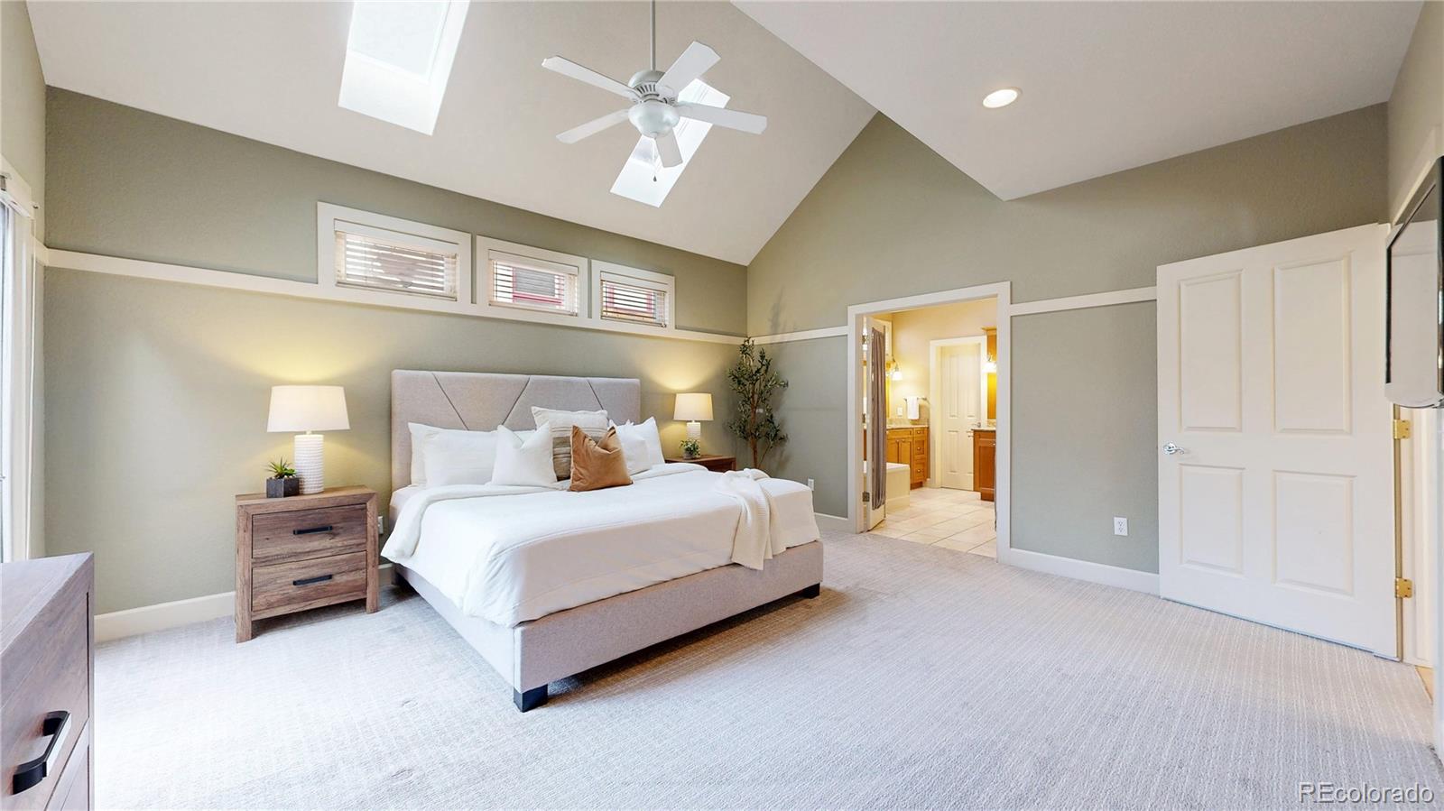 MLS Image #17 for 2319 s columbine street,denver, Colorado