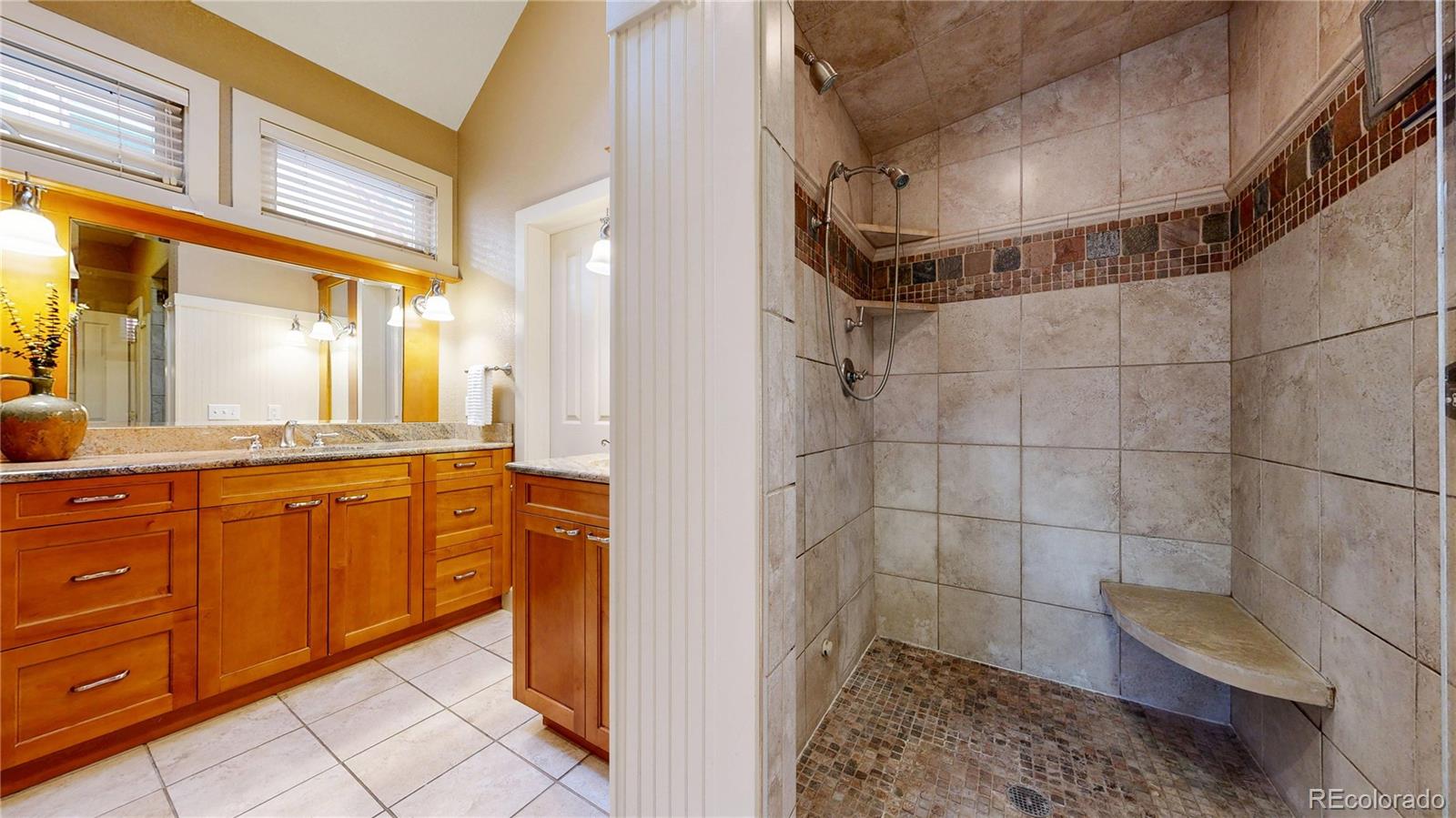 MLS Image #19 for 2319 s columbine street,denver, Colorado