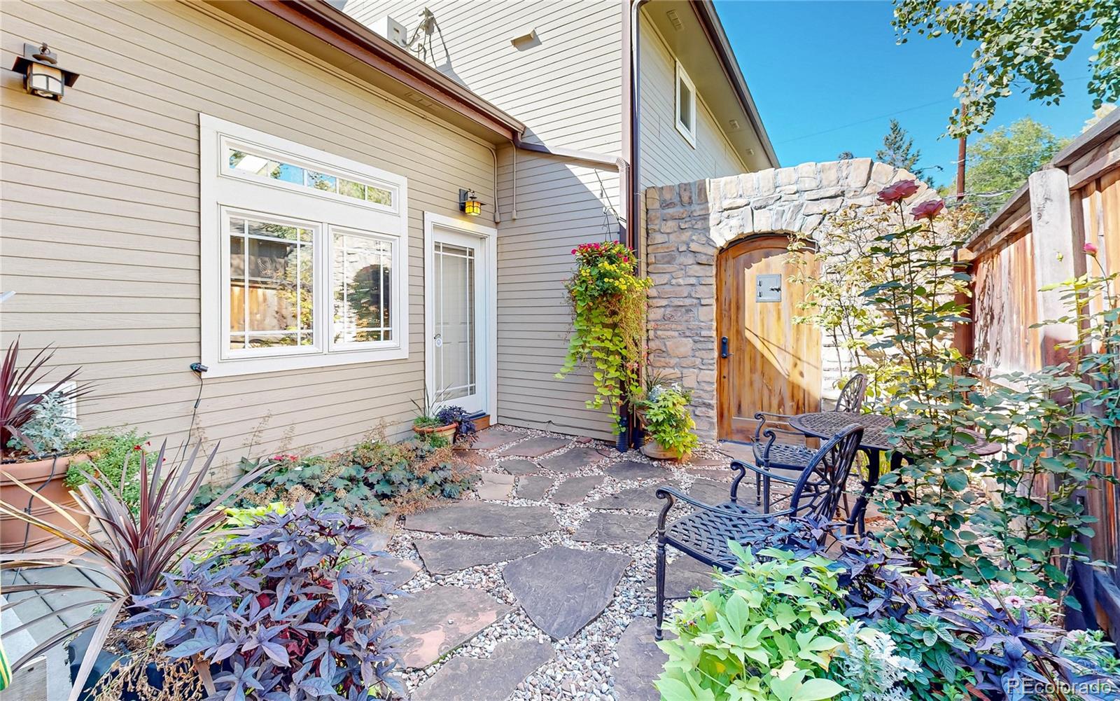 MLS Image #20 for 2319 s columbine street,denver, Colorado
