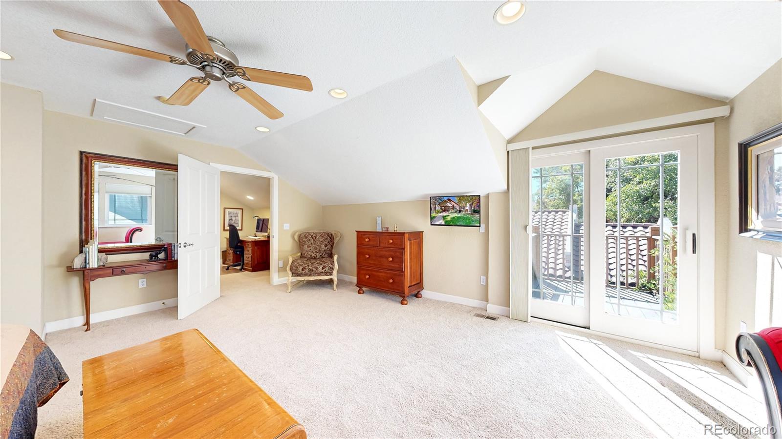 MLS Image #23 for 2319 s columbine street,denver, Colorado