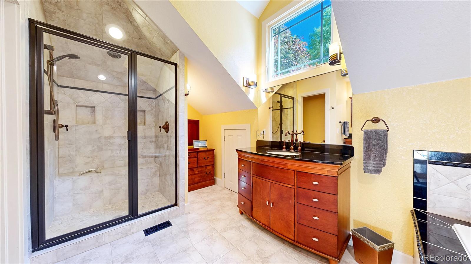 MLS Image #25 for 2319 s columbine street,denver, Colorado
