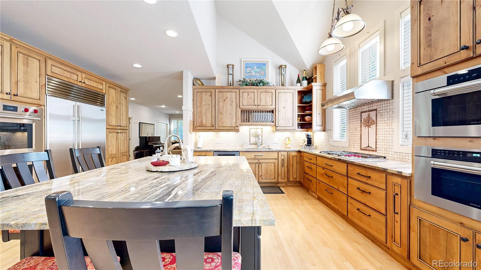 MLS Image #7 for 2319 s columbine street,denver, Colorado