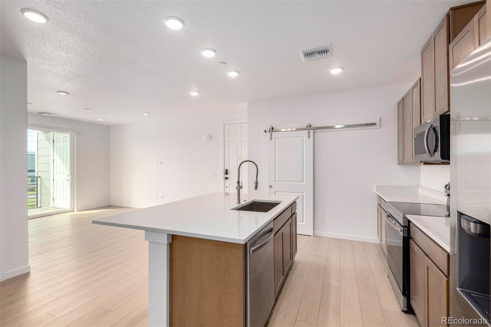 MLS Image #11 for 6153 n ceylon street 206,denver, Colorado