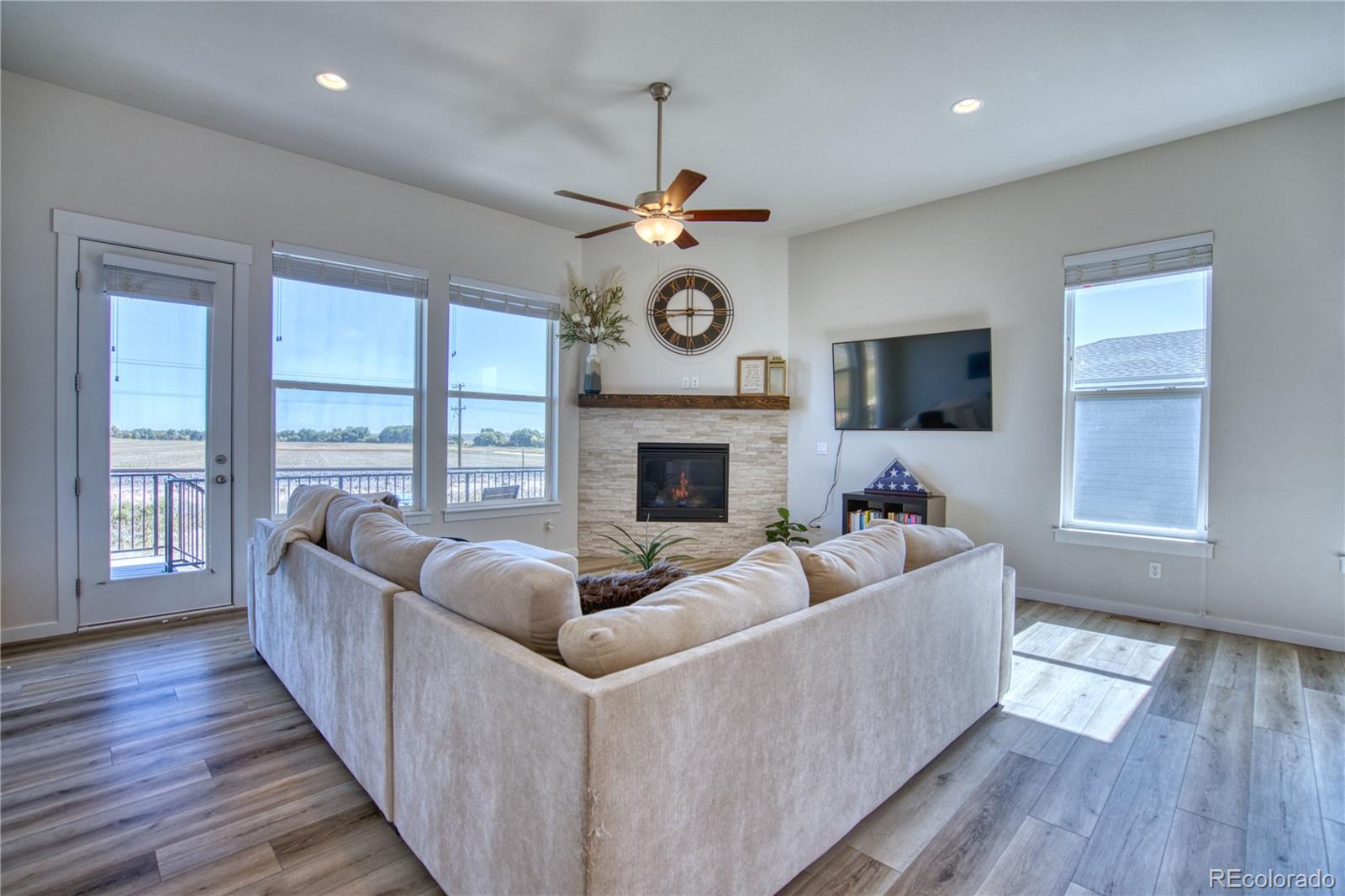 MLS Image #6 for 848  lowrey lane,berthoud, Colorado