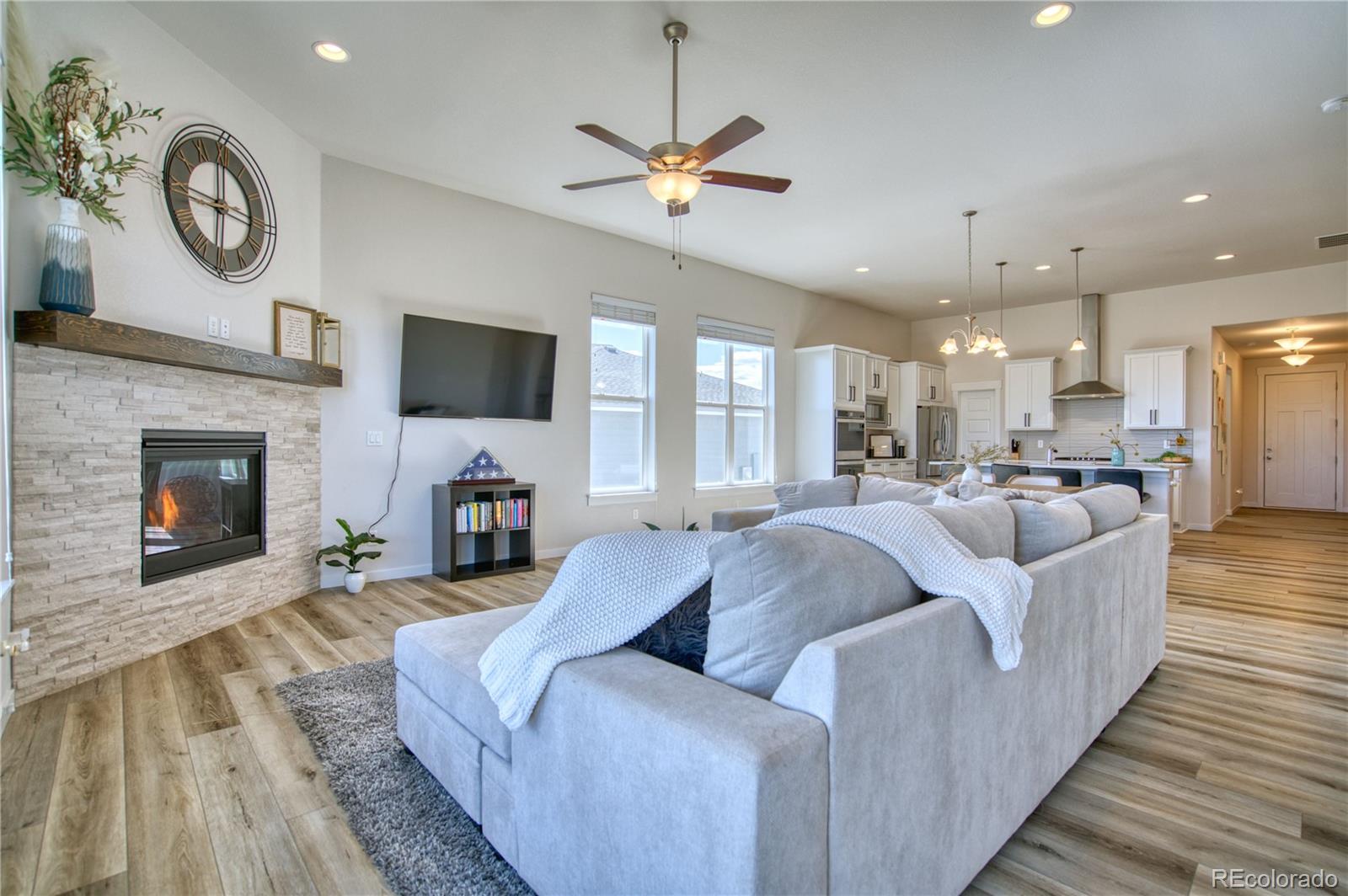 MLS Image #8 for 848  lowrey lane,berthoud, Colorado
