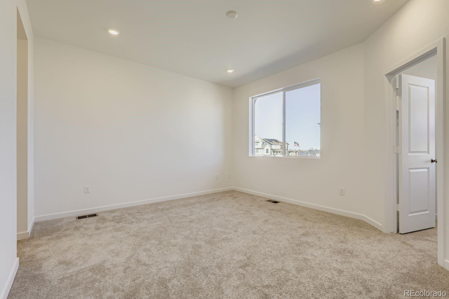 MLS Image #6 for 6778 e 149th avenue 2,thornton, Colorado