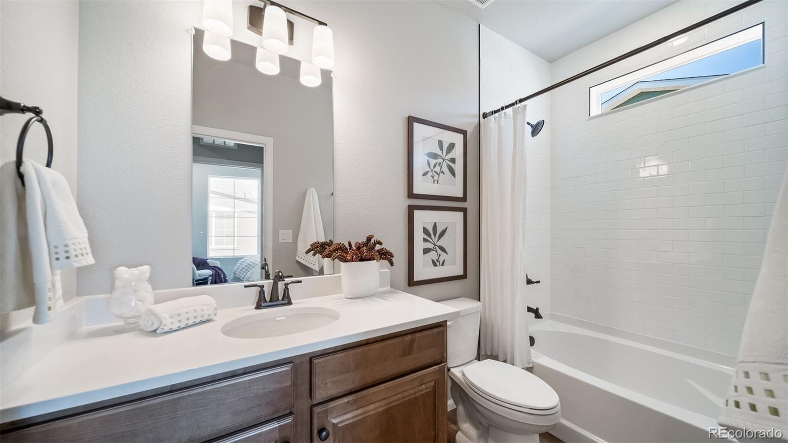 MLS Image #11 for 5036 n tempe street,aurora, Colorado