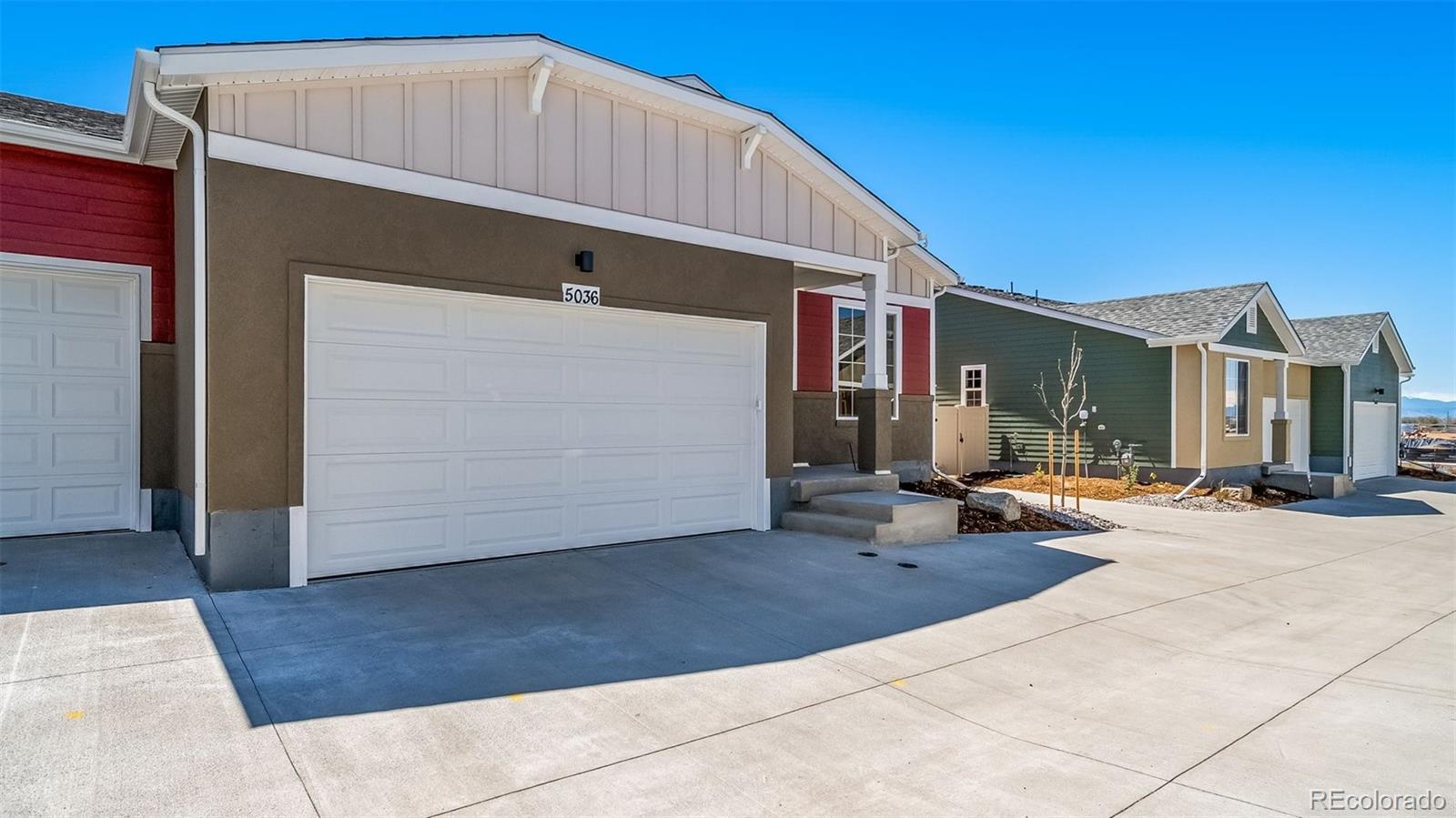 MLS Image #3 for 5036 n tempe street,aurora, Colorado