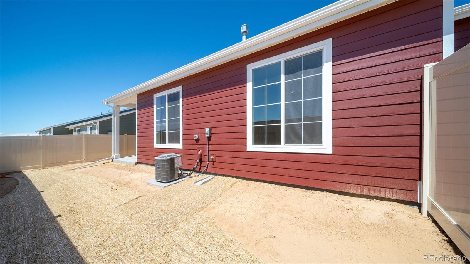 MLS Image #5 for 5036 n tempe street,aurora, Colorado