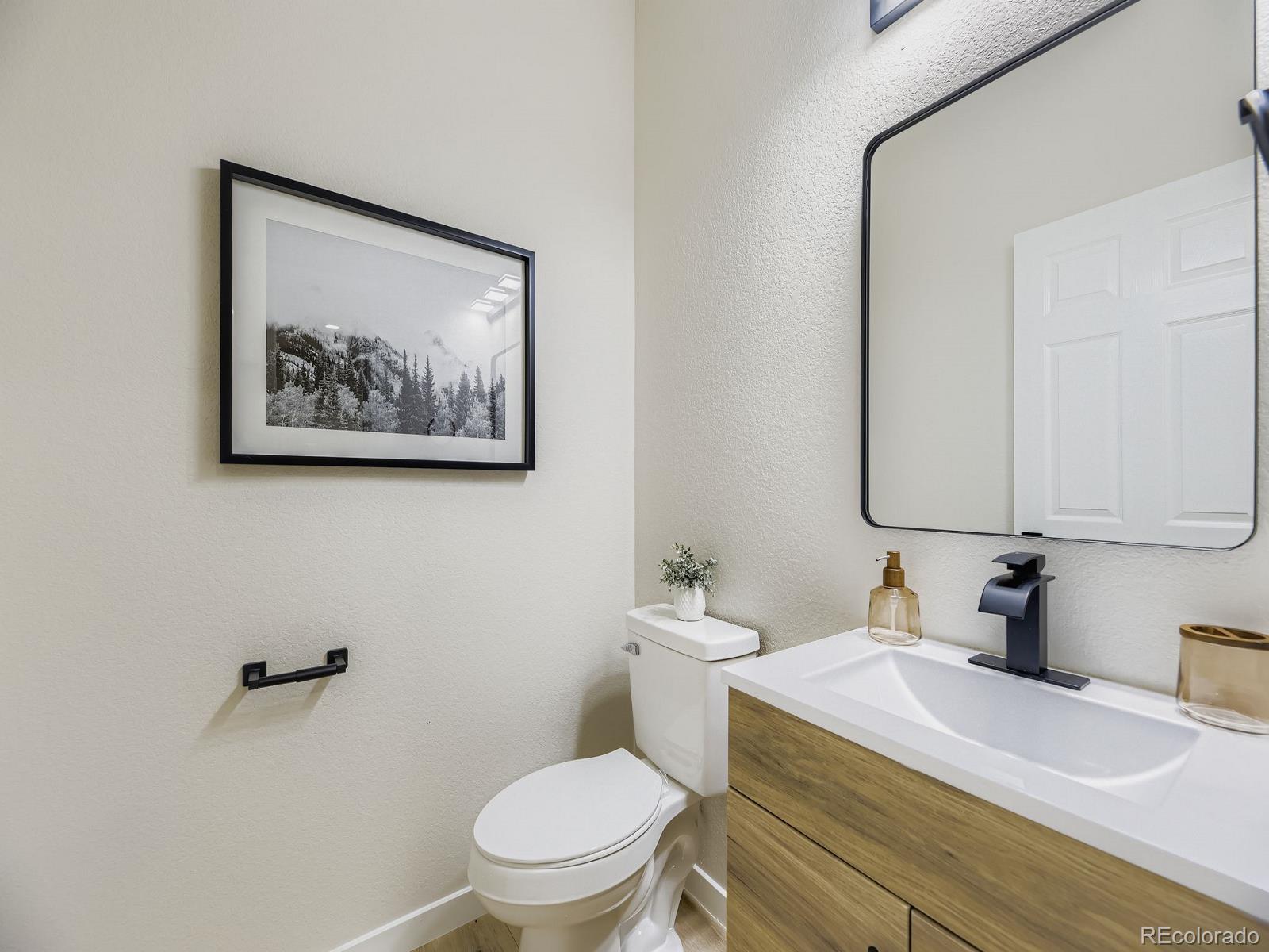 MLS Image #18 for 22967 e mineral place,aurora, Colorado
