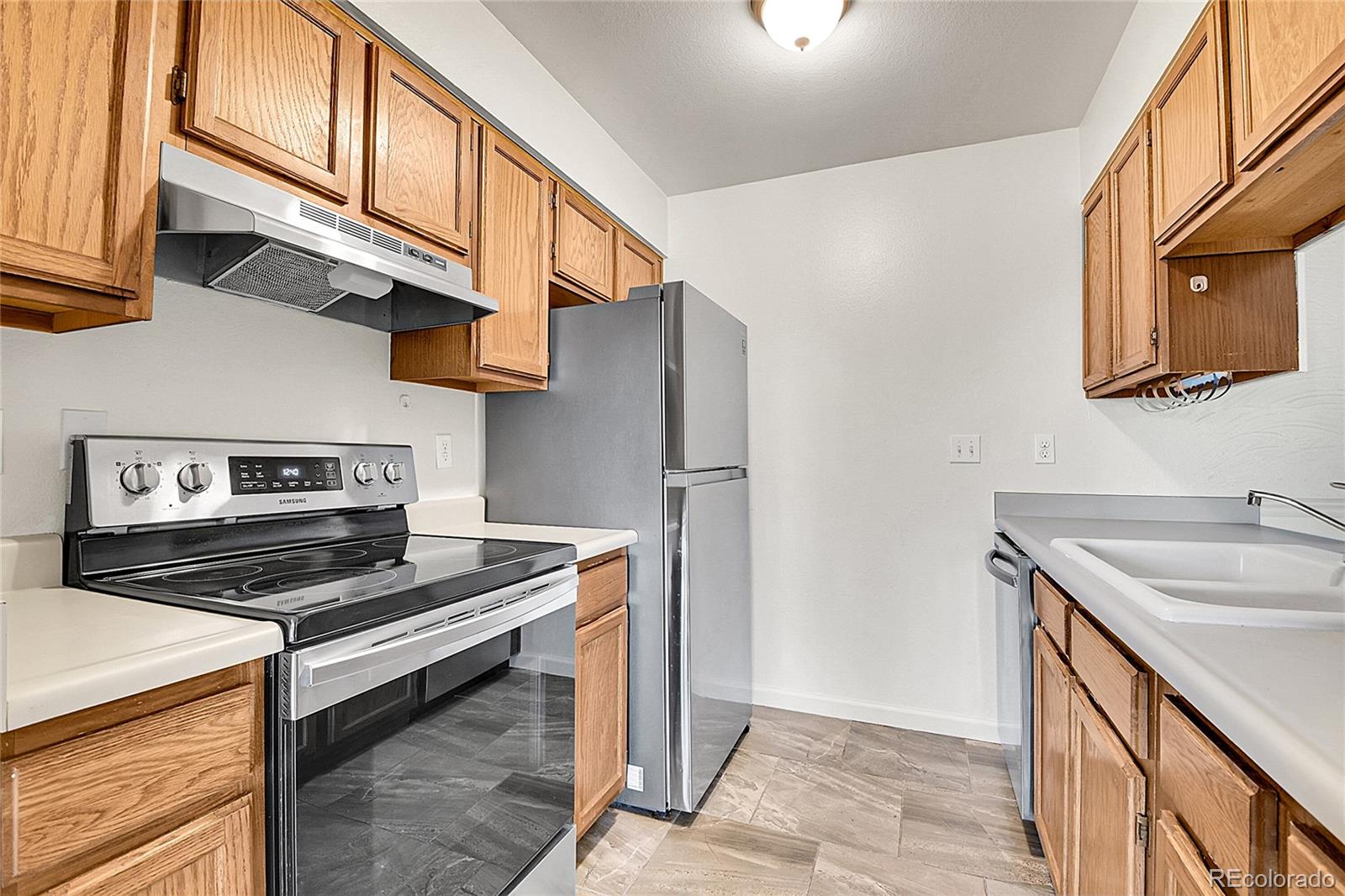 MLS Image #15 for 539  wright street 301,lakewood, Colorado