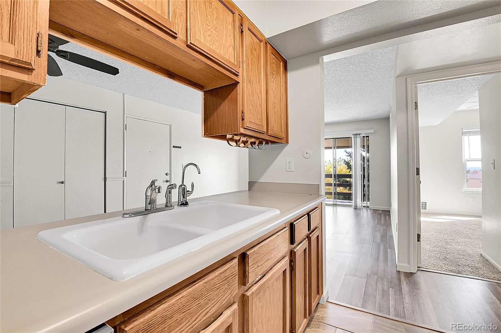 MLS Image #17 for 539  wright street 301,lakewood, Colorado