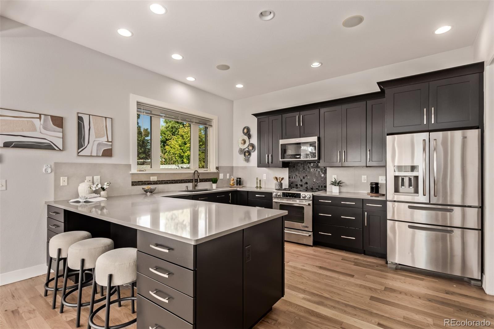 MLS Image #12 for 2251 s emerson street,denver, Colorado