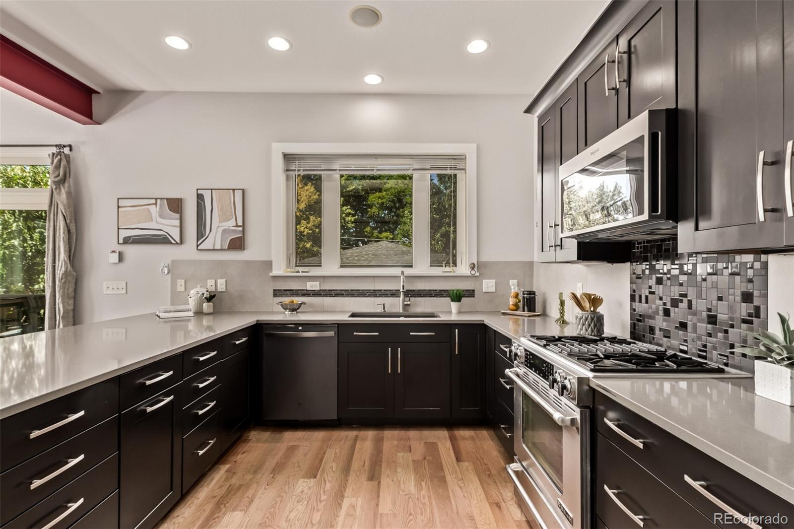MLS Image #13 for 2251 s emerson street,denver, Colorado