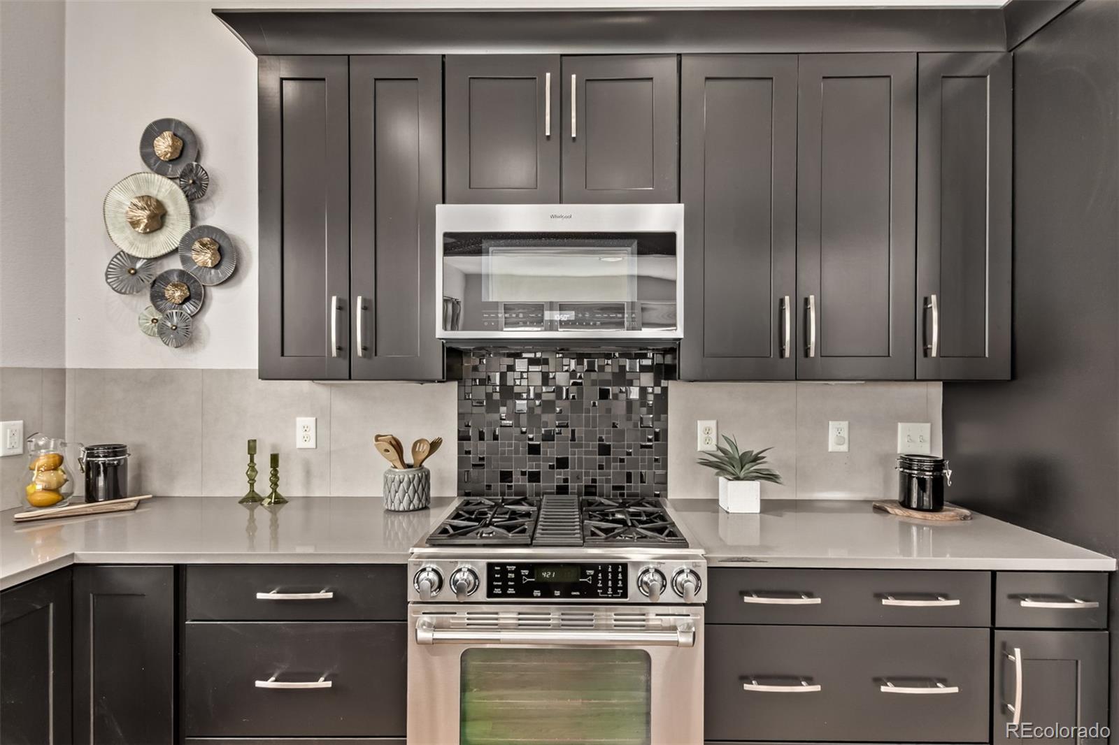MLS Image #14 for 2251 s emerson street,denver, Colorado