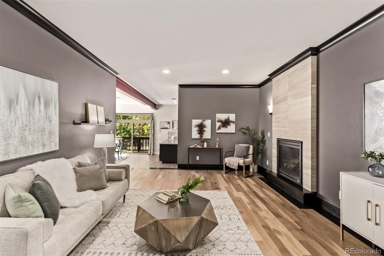 MLS Image #8 for 2251 s emerson street,denver, Colorado