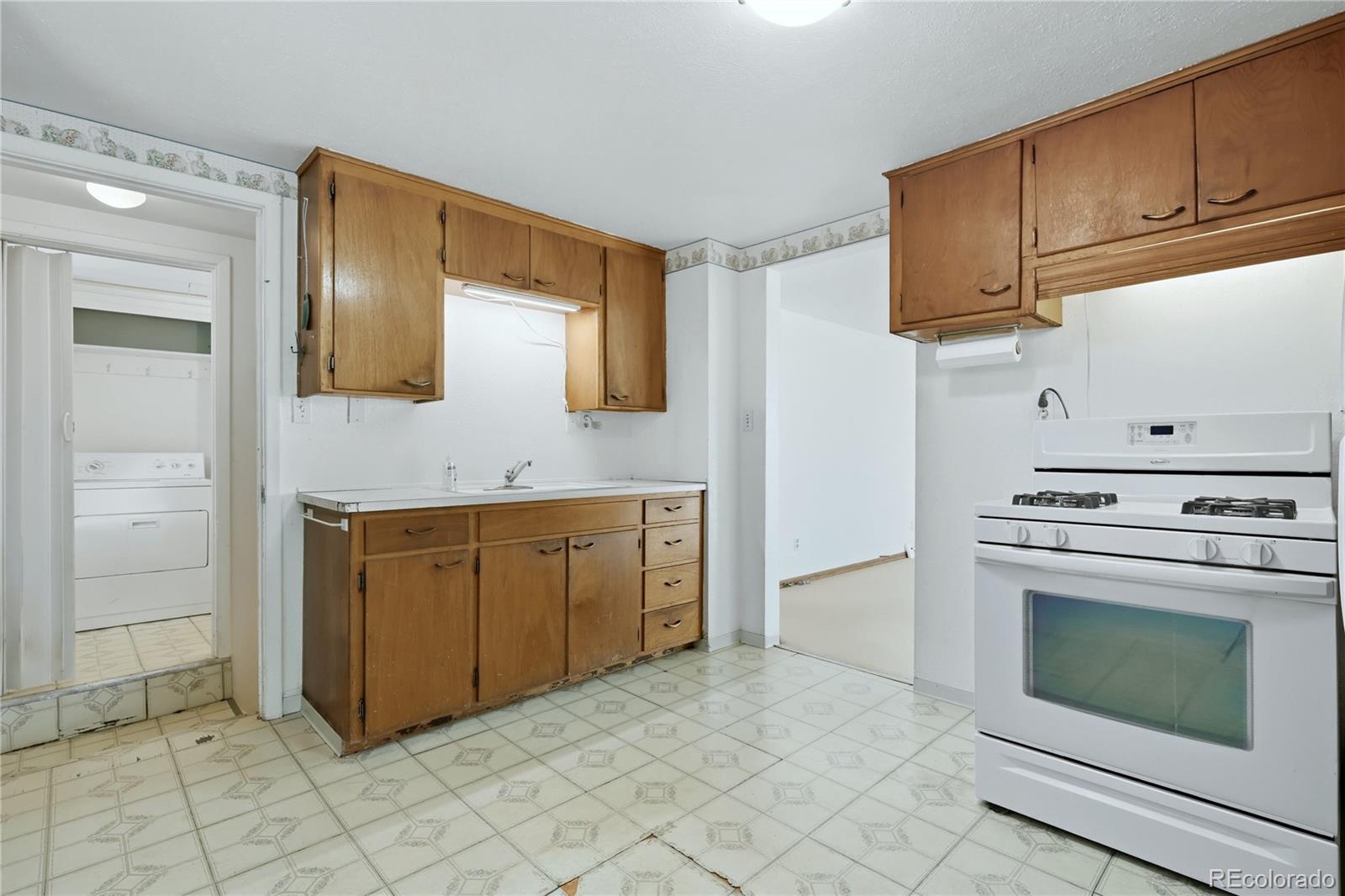 MLS Image #11 for 2344  county road 12 ,erie, Colorado