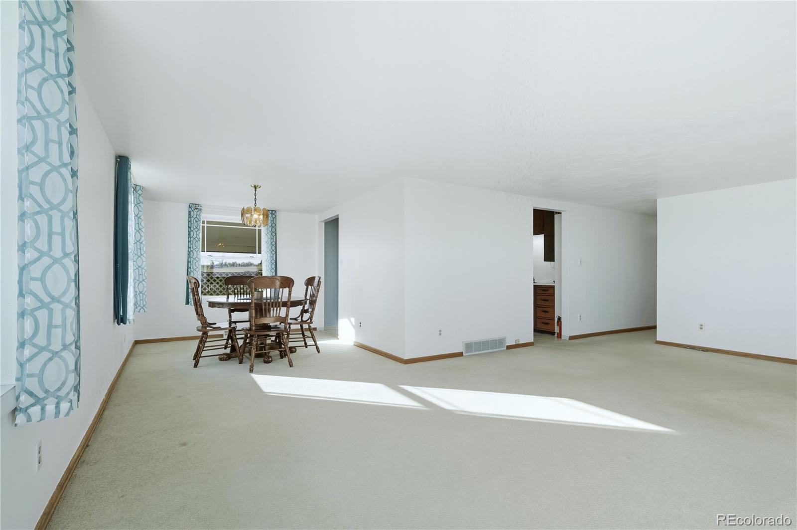MLS Image #9 for 2344  county road 12 ,erie, Colorado