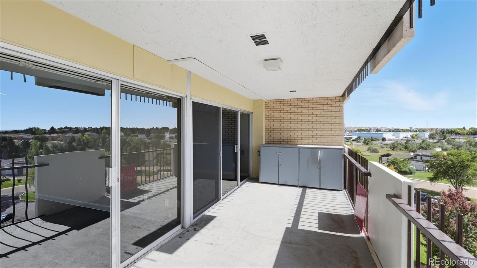 MLS Image #23 for 411  lakewood circle b709,colorado springs, Colorado
