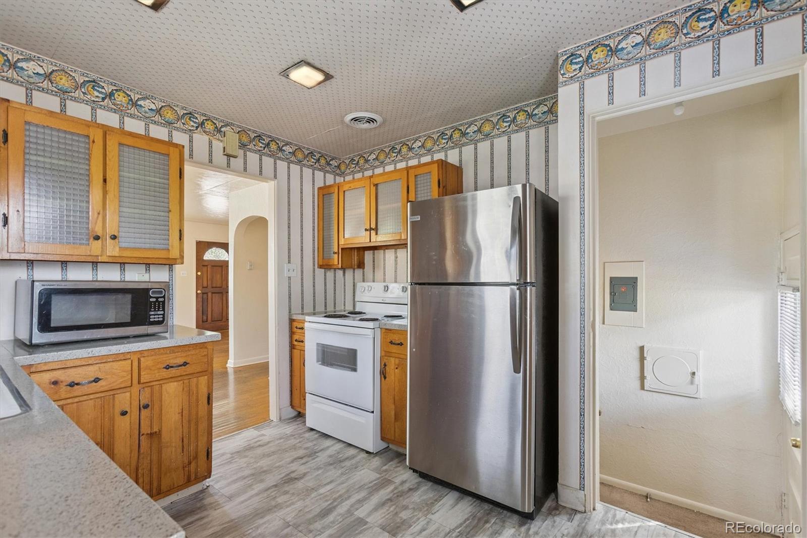 MLS Image #10 for 1875 s clayton street,denver, Colorado