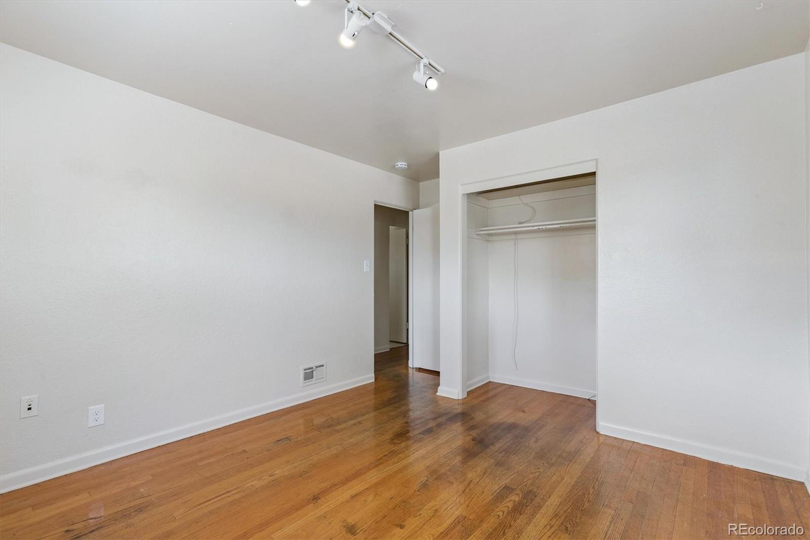 MLS Image #14 for 1875 s clayton street,denver, Colorado