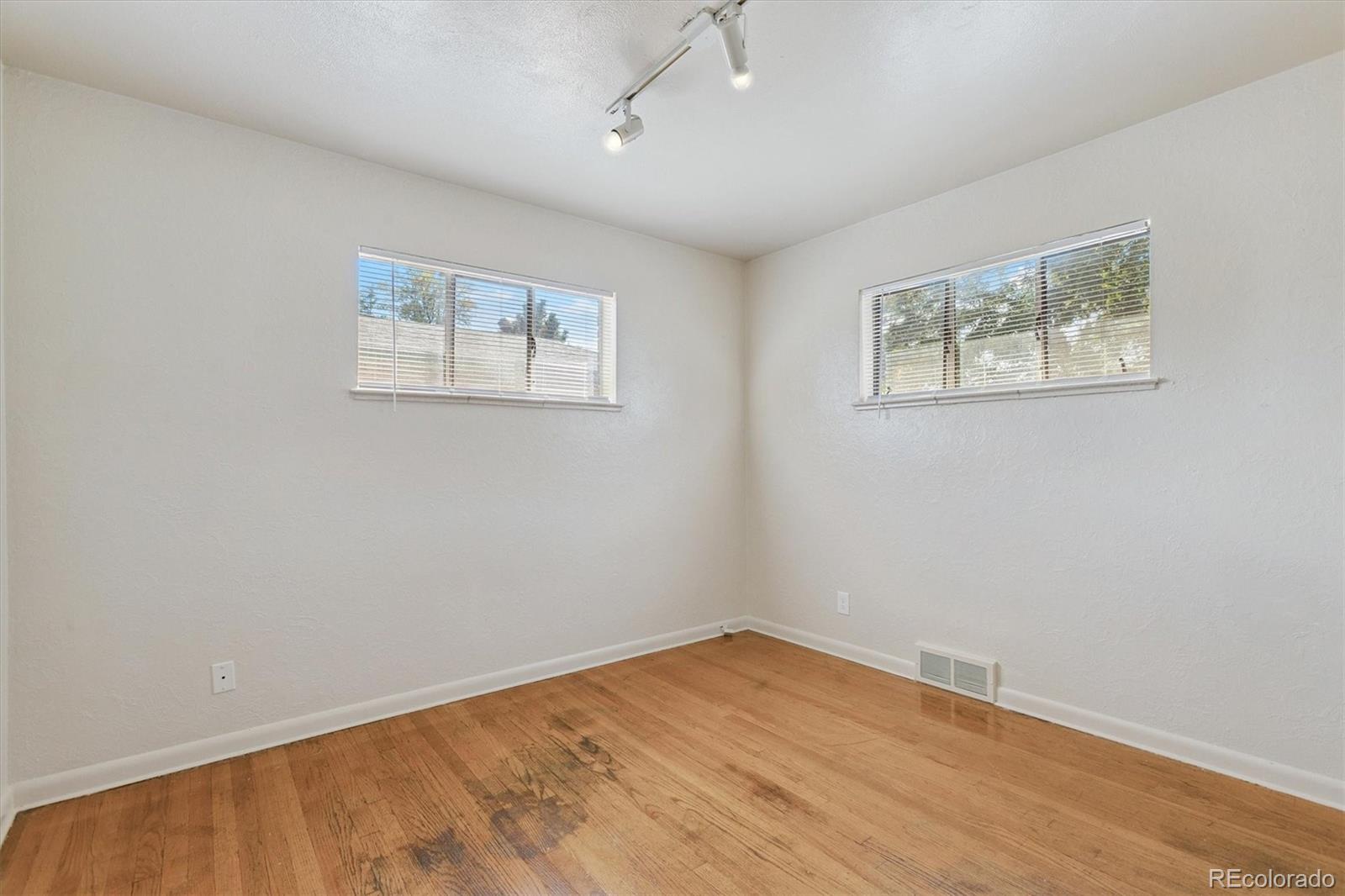 MLS Image #15 for 1875 s clayton street,denver, Colorado