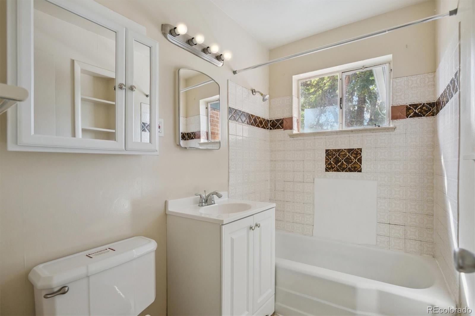 MLS Image #17 for 1875 s clayton street,denver, Colorado
