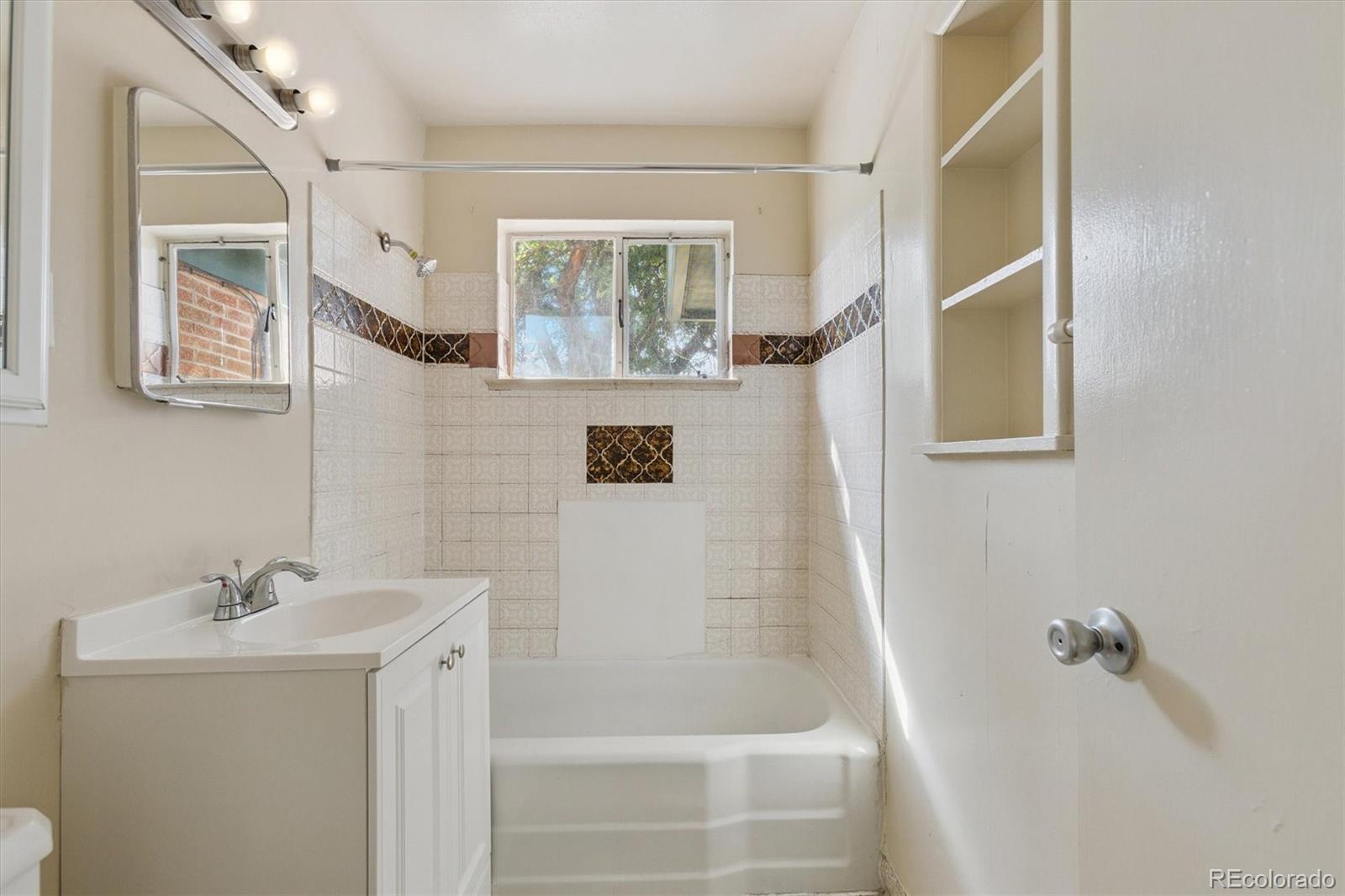 MLS Image #18 for 1875 s clayton street,denver, Colorado