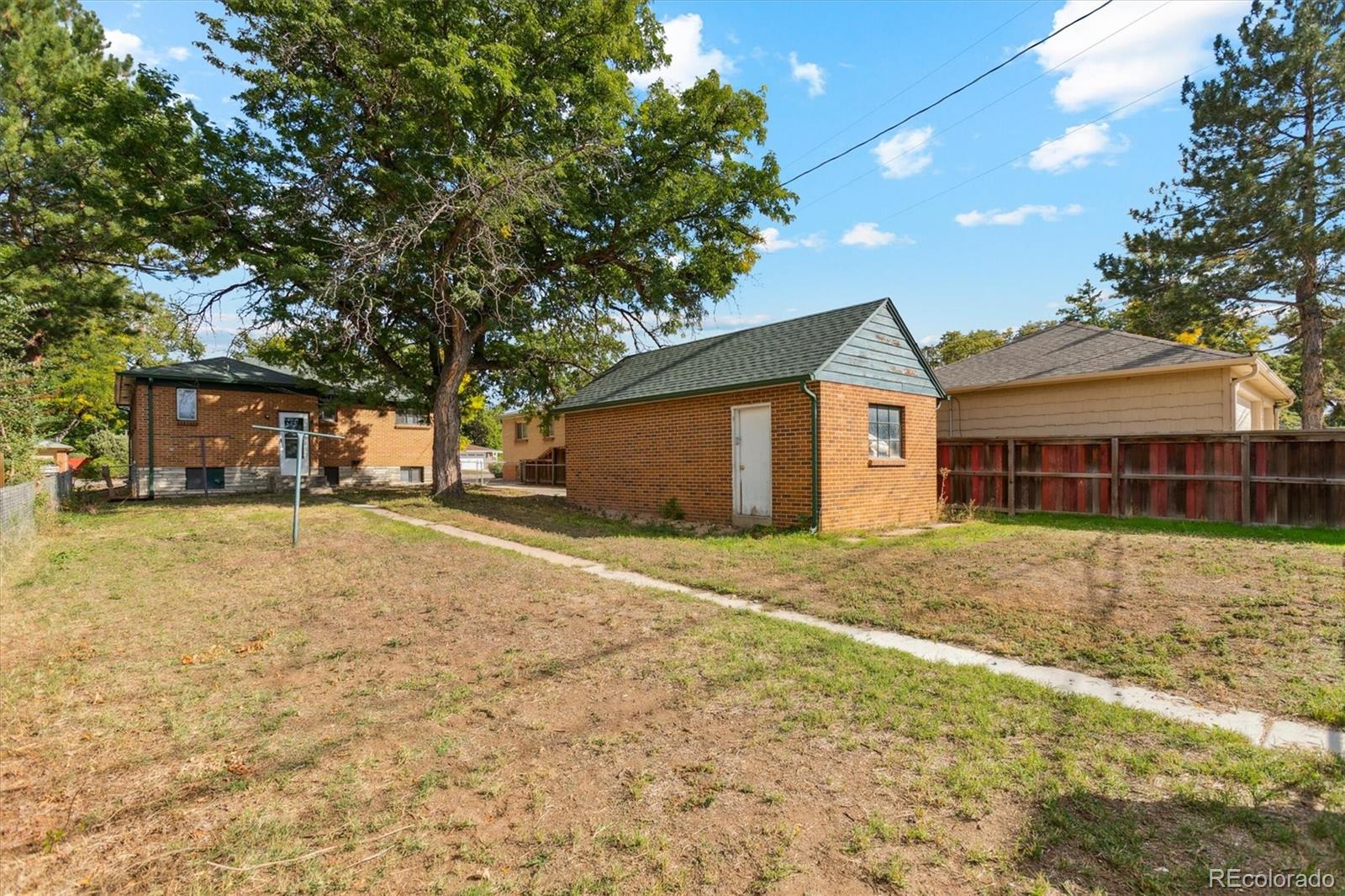 MLS Image #38 for 1875 s clayton street,denver, Colorado