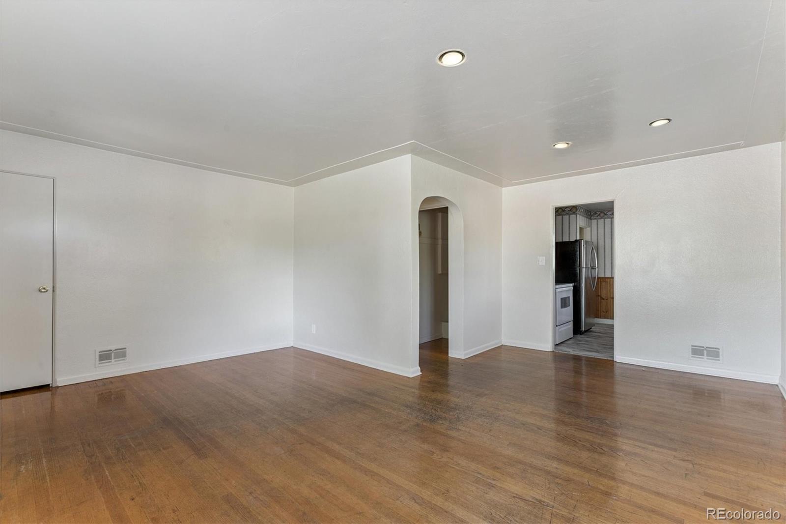 MLS Image #5 for 1875 s clayton street,denver, Colorado