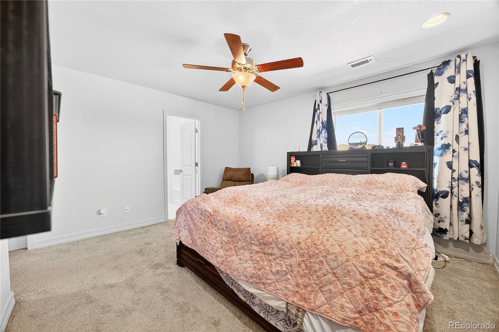 MLS Image #14 for 2274  adams lane,strasburg, Colorado