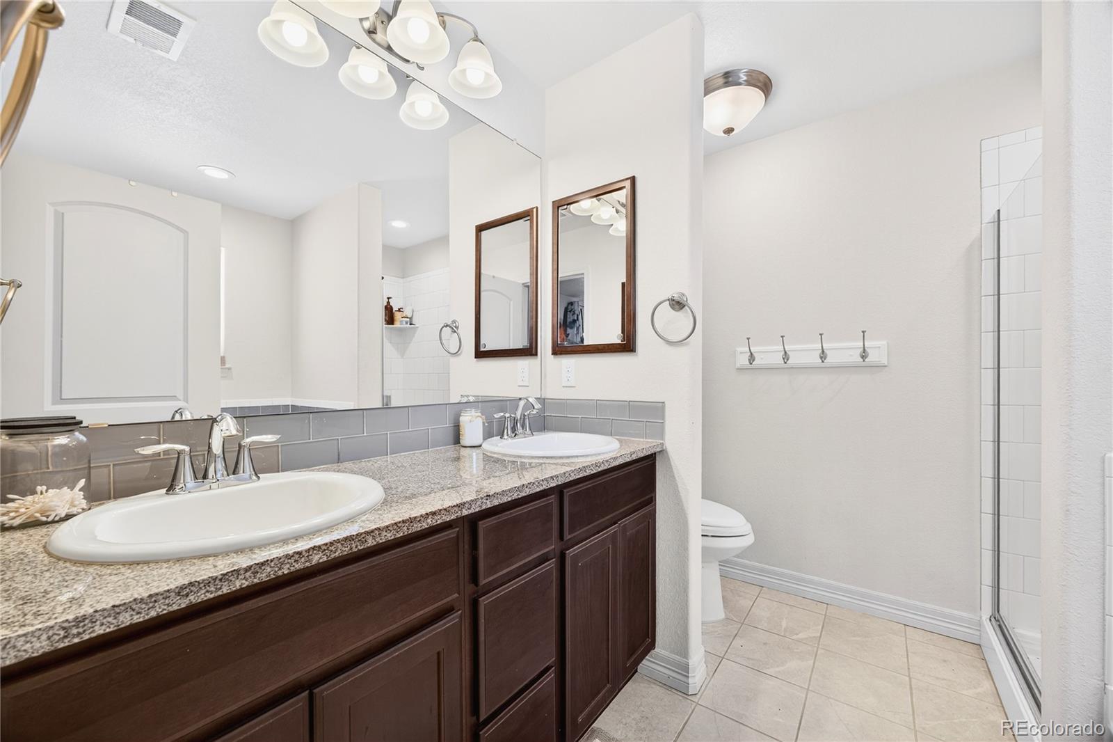 MLS Image #15 for 2274  adams lane,strasburg, Colorado