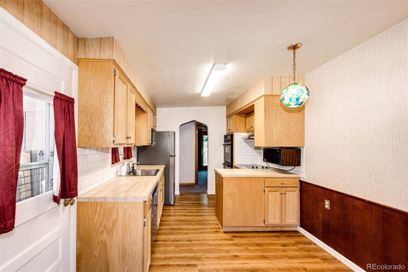 MLS Image #13 for 5380 s greenwood street,littleton, Colorado