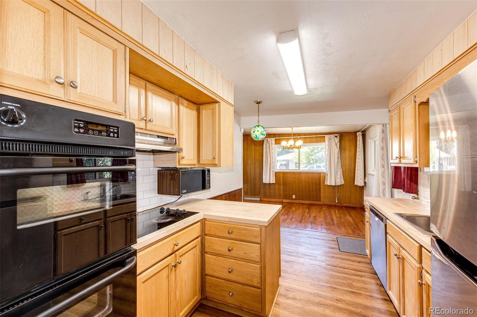 MLS Image #15 for 5380 s greenwood street,littleton, Colorado
