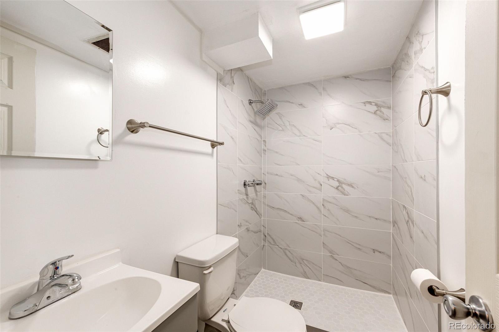 MLS Image #27 for 5380 s greenwood street,littleton, Colorado