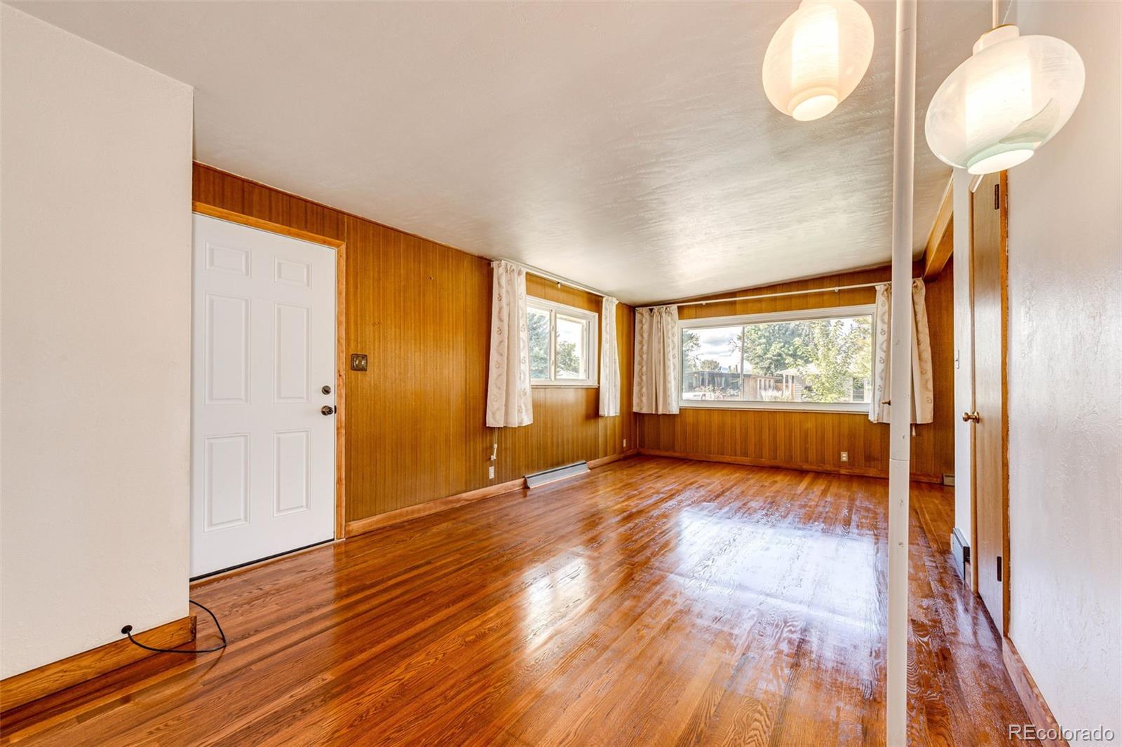 MLS Image #8 for 5380 s greenwood street,littleton, Colorado