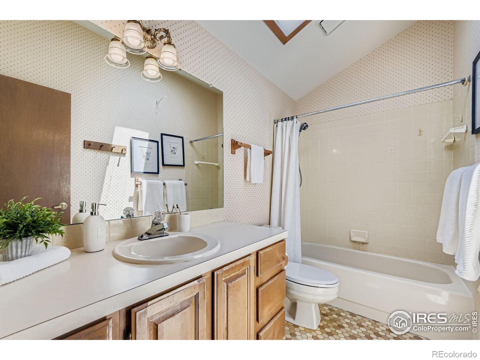 MLS Image #23 for 2736  winding trail place,boulder, Colorado