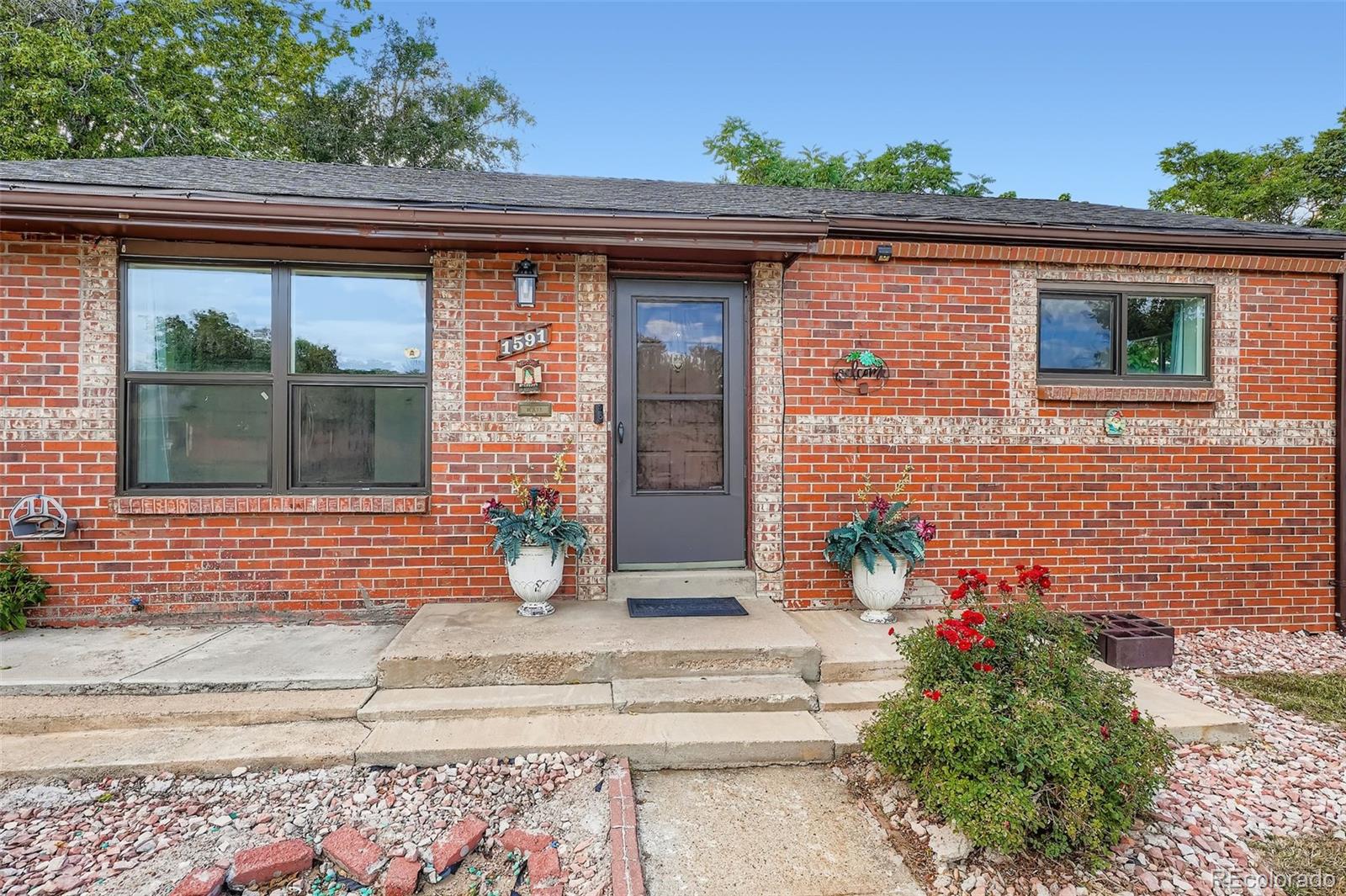 MLS Image #1 for 1591 s zuni street,denver, Colorado
