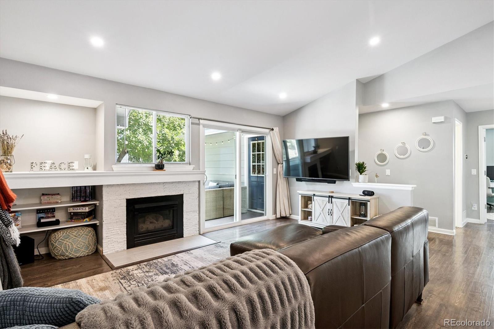 MLS Image #4 for 3390 s emerson street,englewood, Colorado