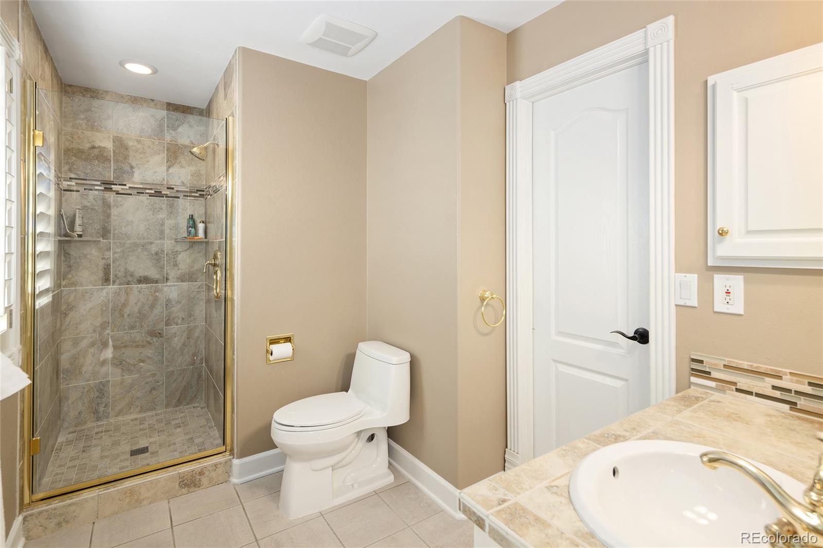 MLS Image #28 for 4451 e perry parkway,greenwood village, Colorado