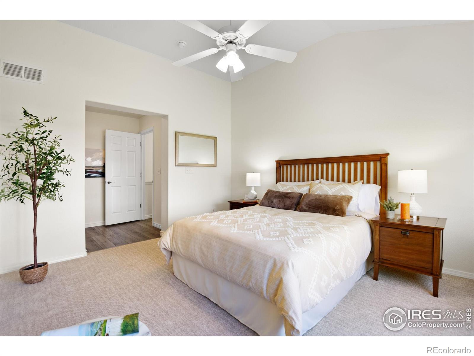 MLS Image #10 for 4063  don fox circle,loveland, Colorado
