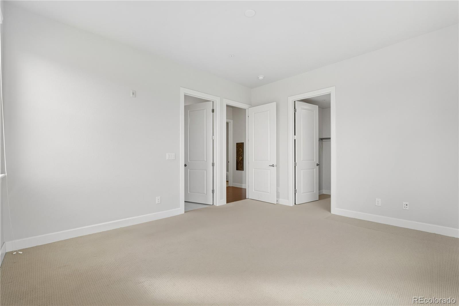 MLS Image #13 for 301  inverness way,englewood, Colorado