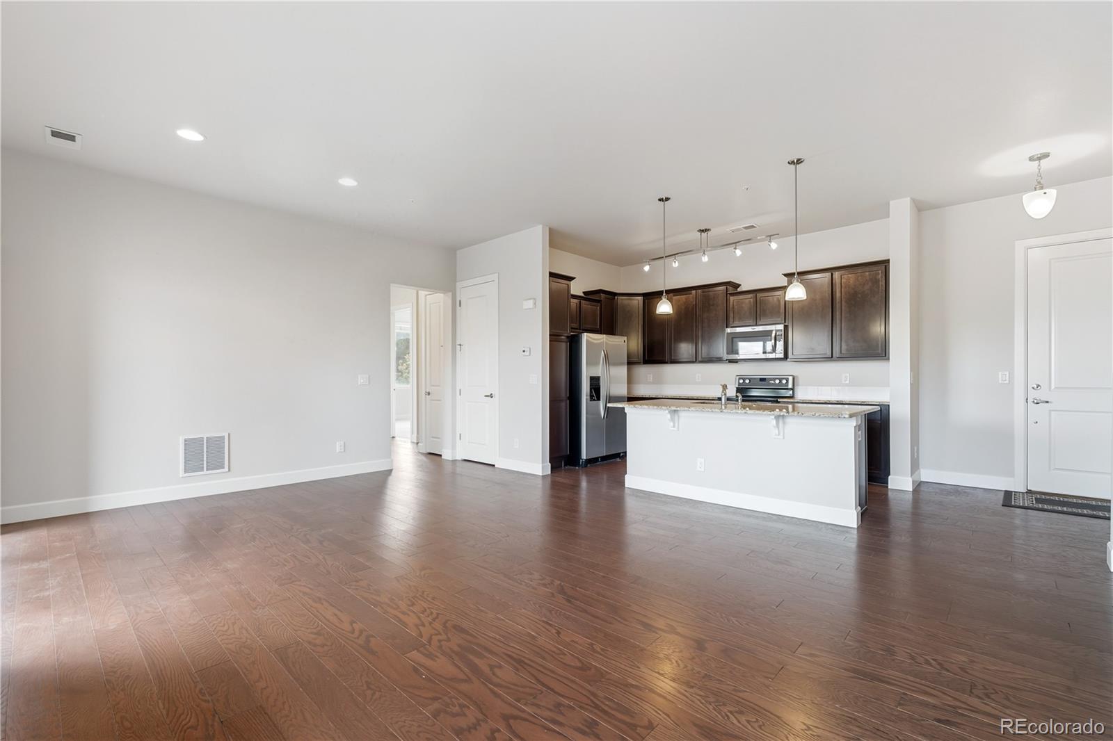 MLS Image #7 for 301  inverness way,englewood, Colorado