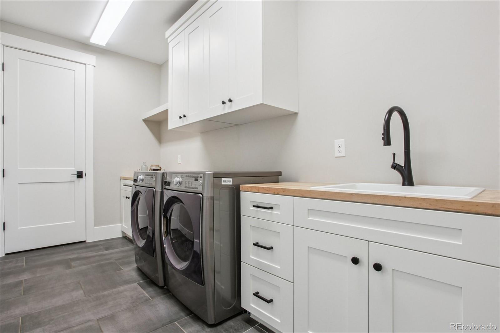 MLS Image #19 for 37  flowerburst way,highlands ranch, Colorado