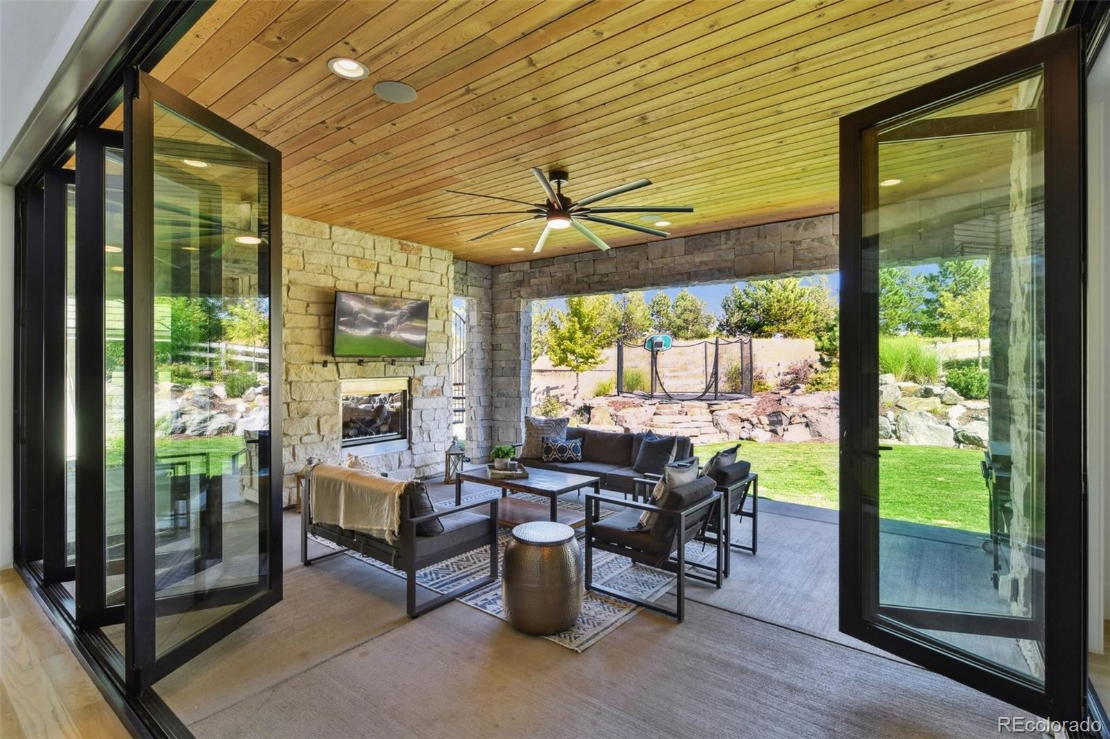 MLS Image #38 for 37  flowerburst way,highlands ranch, Colorado