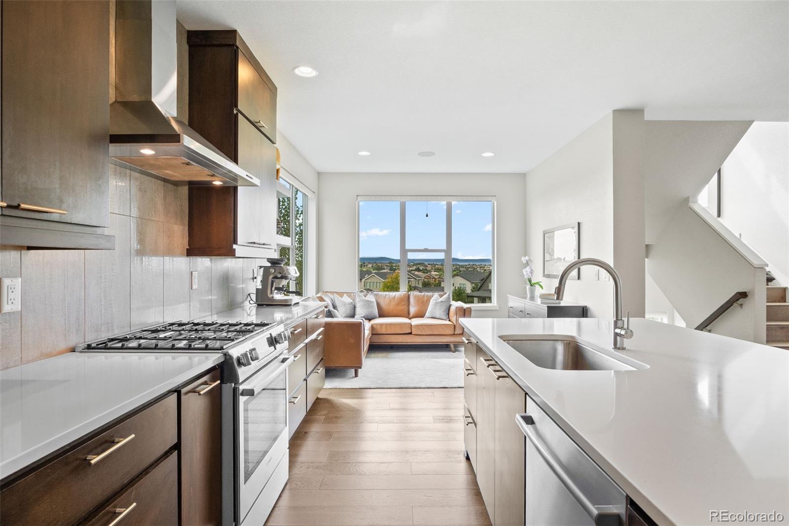 MLS Image #8 for 6995 s buchanan court,aurora, Colorado