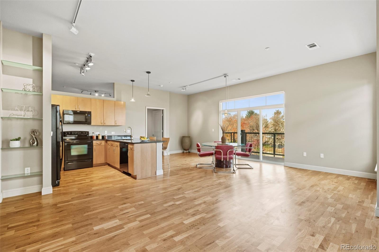 MLS Image #7 for 5401 s park terrace avenue 301a,greenwood village, Colorado