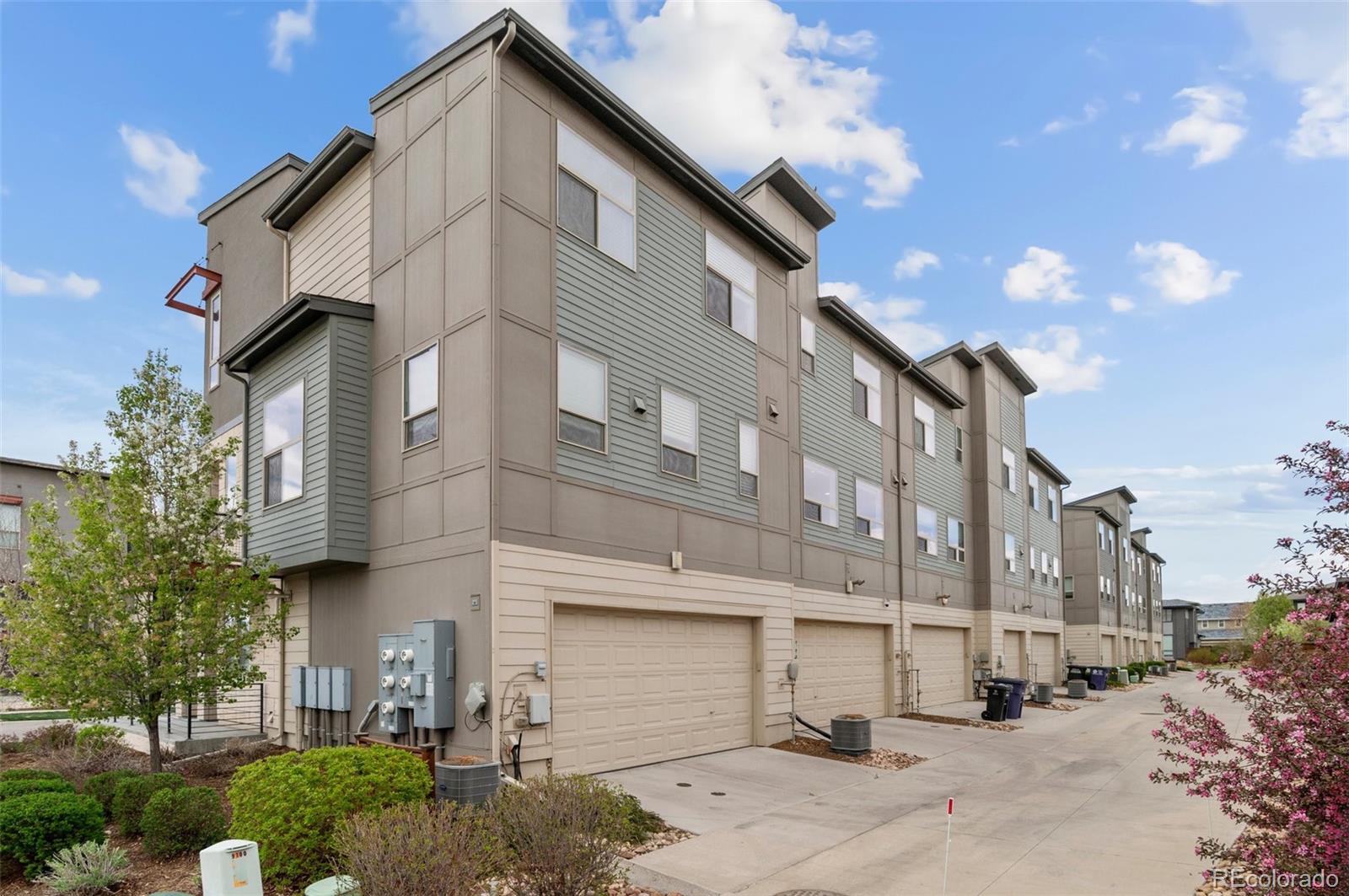 MLS Image #19 for 9110 e 52nd drive,denver, Colorado