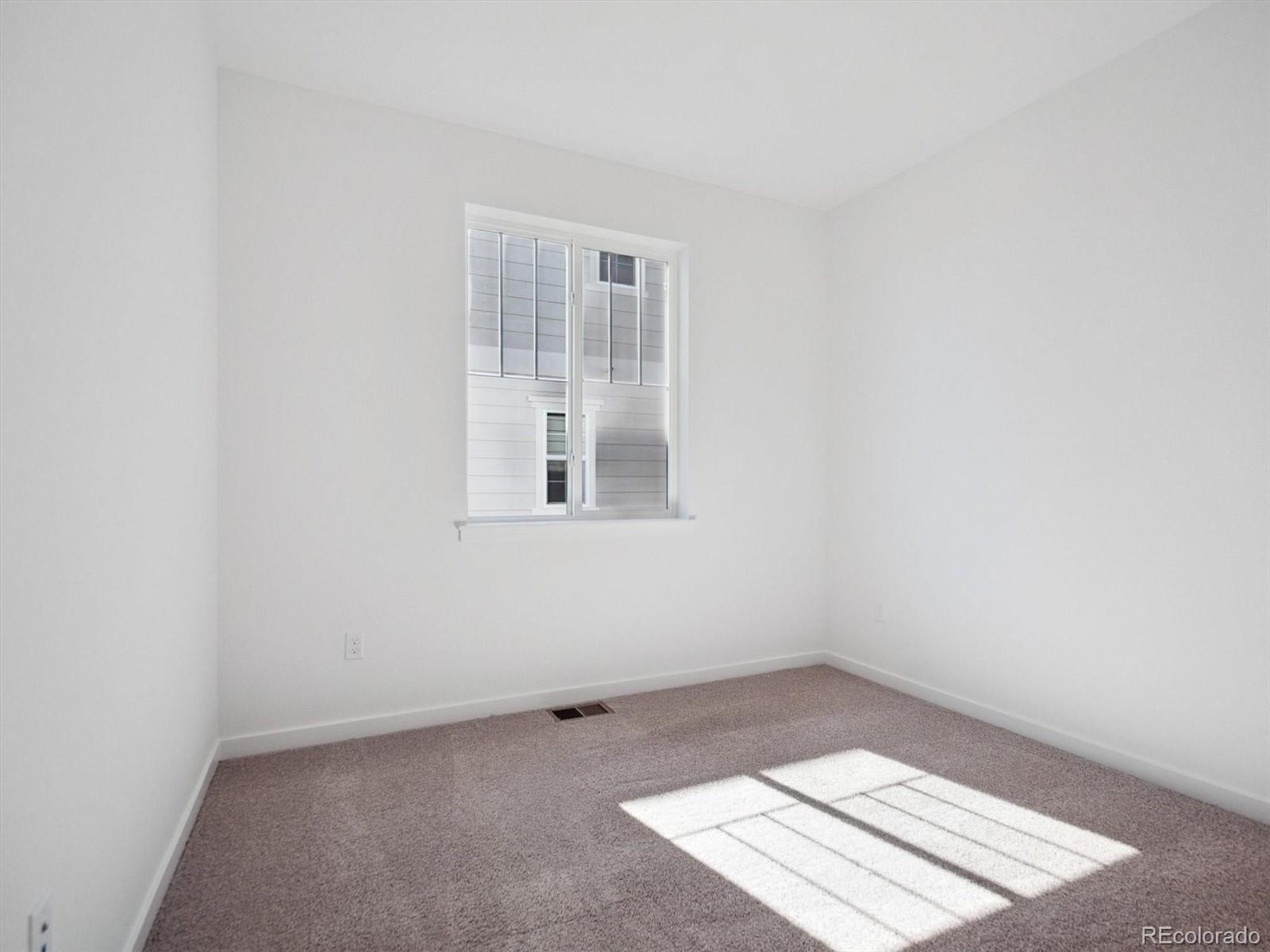 MLS Image #4 for 3631 n haleyville street,aurora, Colorado